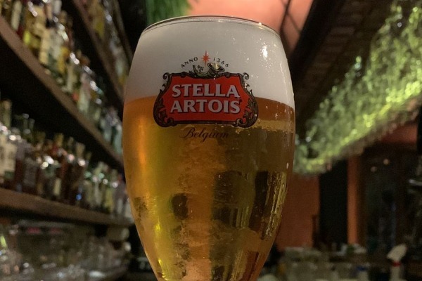 Chopp Stella Artois claro